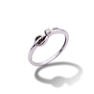 Charming Diamond Ring